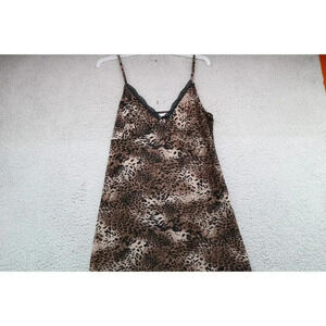 Women's Nick & Sarah Intimates Leopard Print Pajama Gown-Size Medium